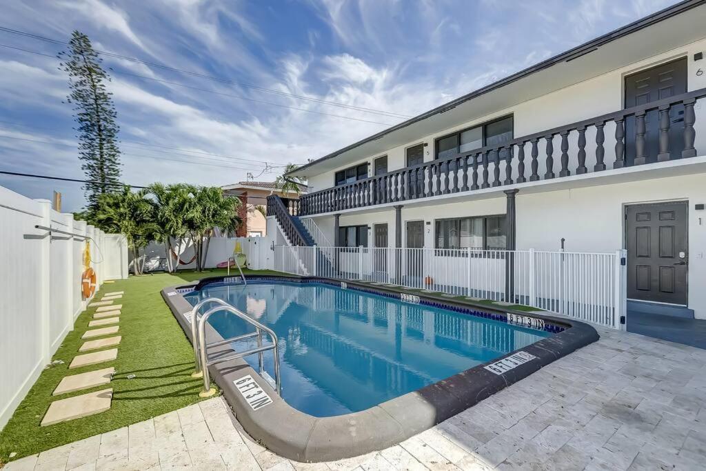 Chic Retreat: 2Br Apartment! Fort Lauderdale Exterior foto